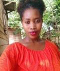 Dating Woman Madagascar to Antsiranana : Prisca, 20 years